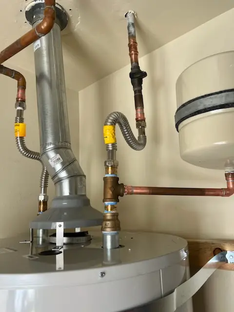 Water heater installation and plumbing repair in The Courtyards